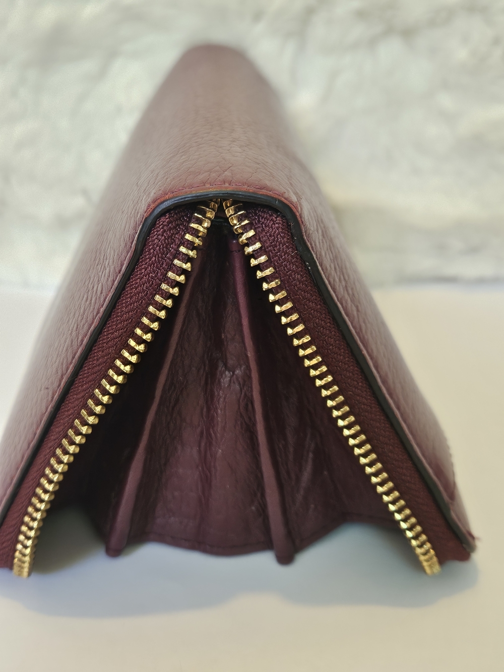 Kate Spade New York Large Zip Around Wallet Pebbled Leather Burgundy - Good Cond - Picture 9 of 15